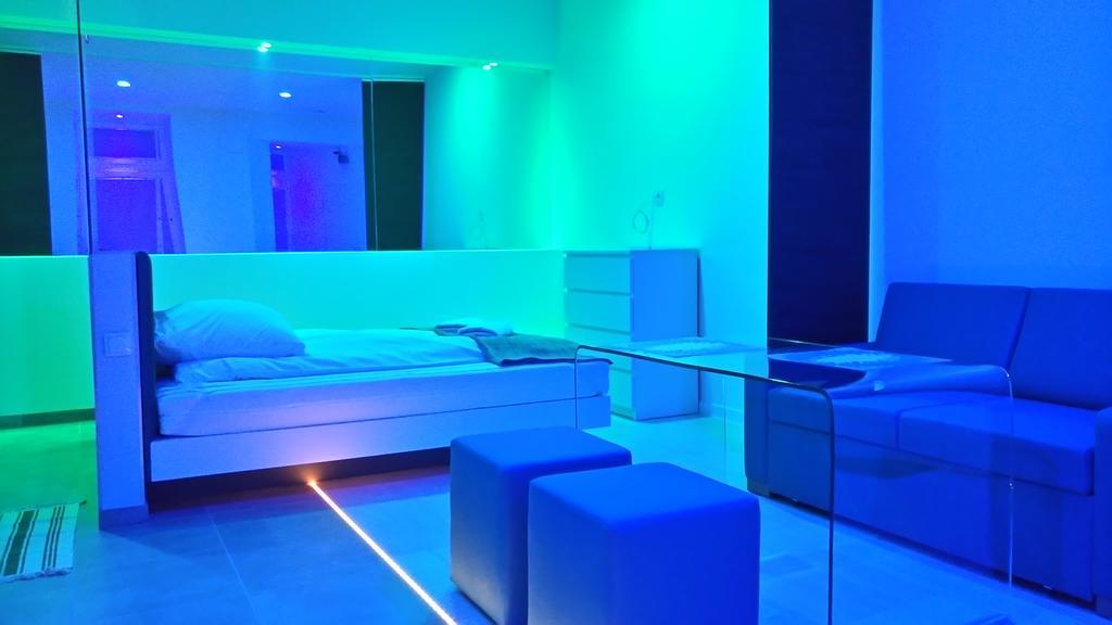 Mirror Apartments Krakow Luaran gambar