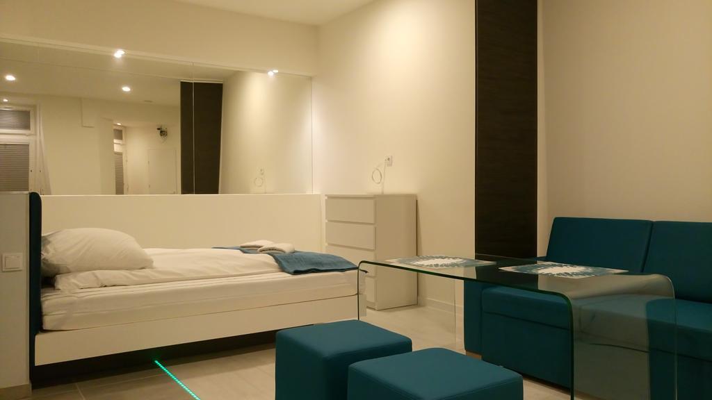 Mirror Apartments Krakow Bilik gambar