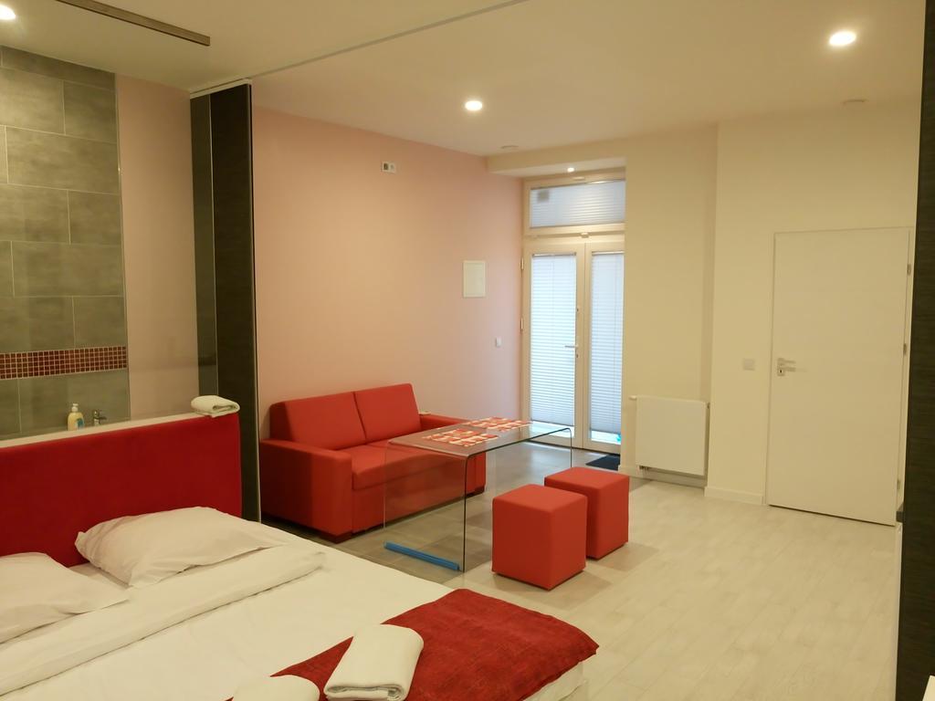 Mirror Apartments Krakow Luaran gambar