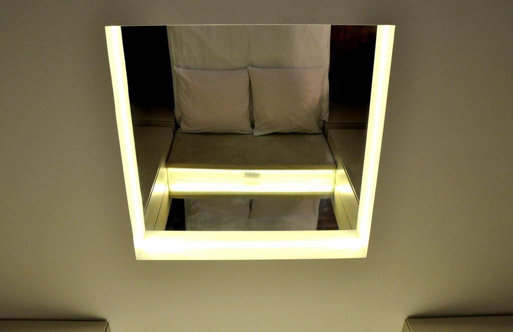 Mirror Apartments Krakow Luaran gambar