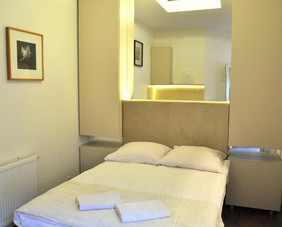 Mirror Apartments Krakow Luaran gambar